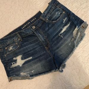 Women’s American Eagle Tomgirl Jean Shorts Size 16